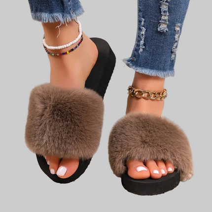 Fluffy Flat Flip-flops